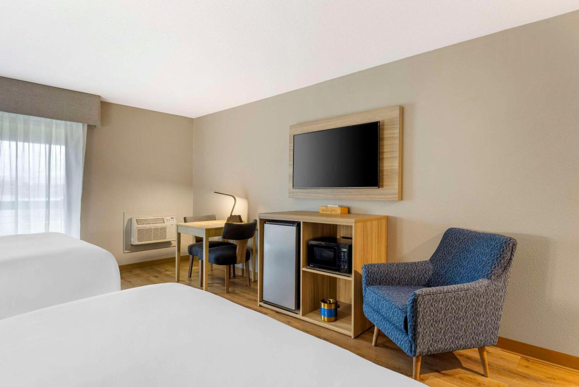 Columbia River Hotel, Ascend Hotel Collection The Dalles Bagian luar foto